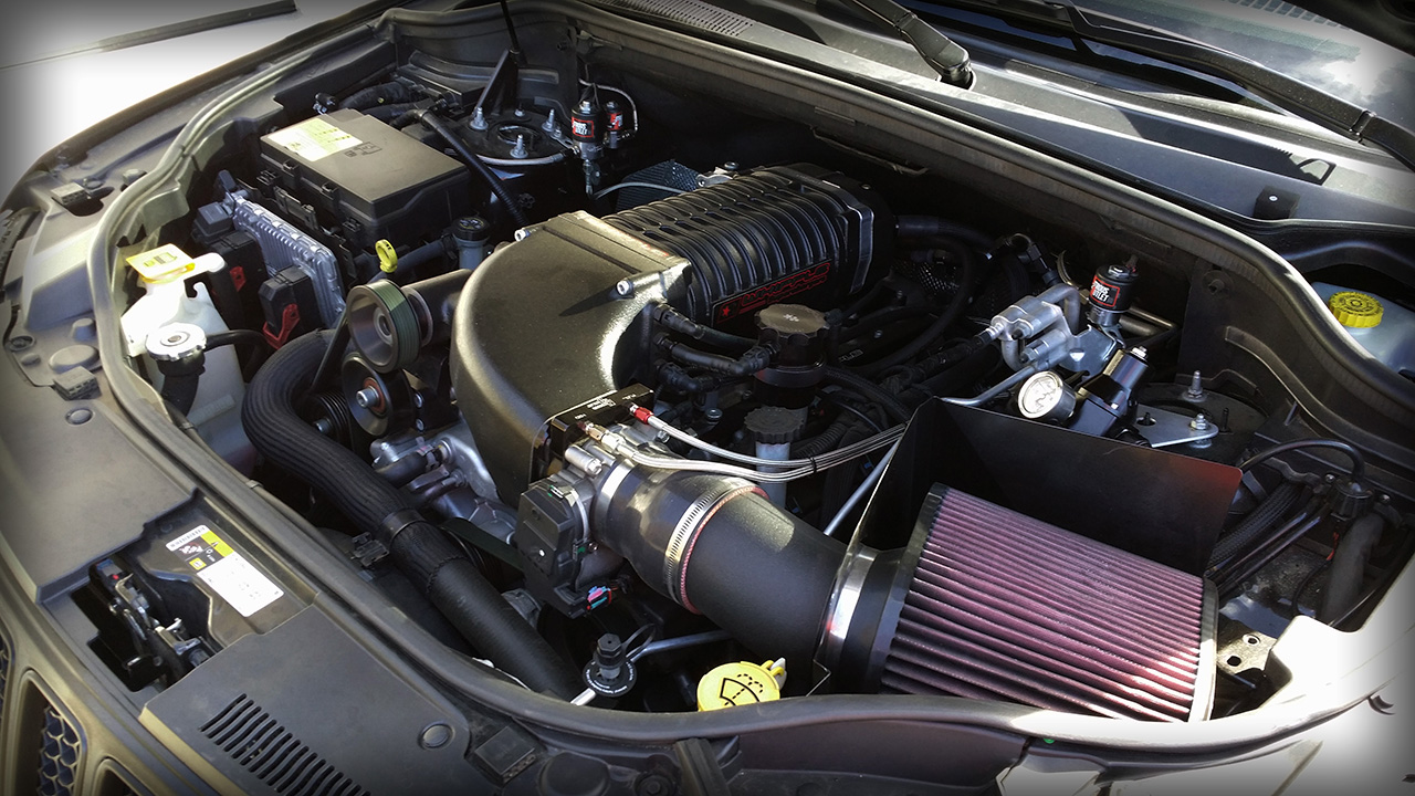jeep-srt-engine.jpg